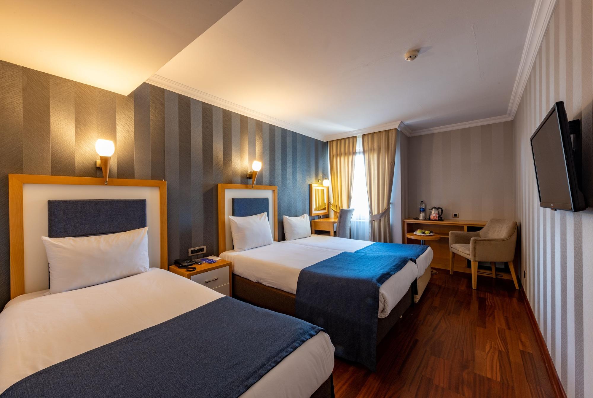 Hotel Nova Plaza Taksim Square Estambul Exterior foto